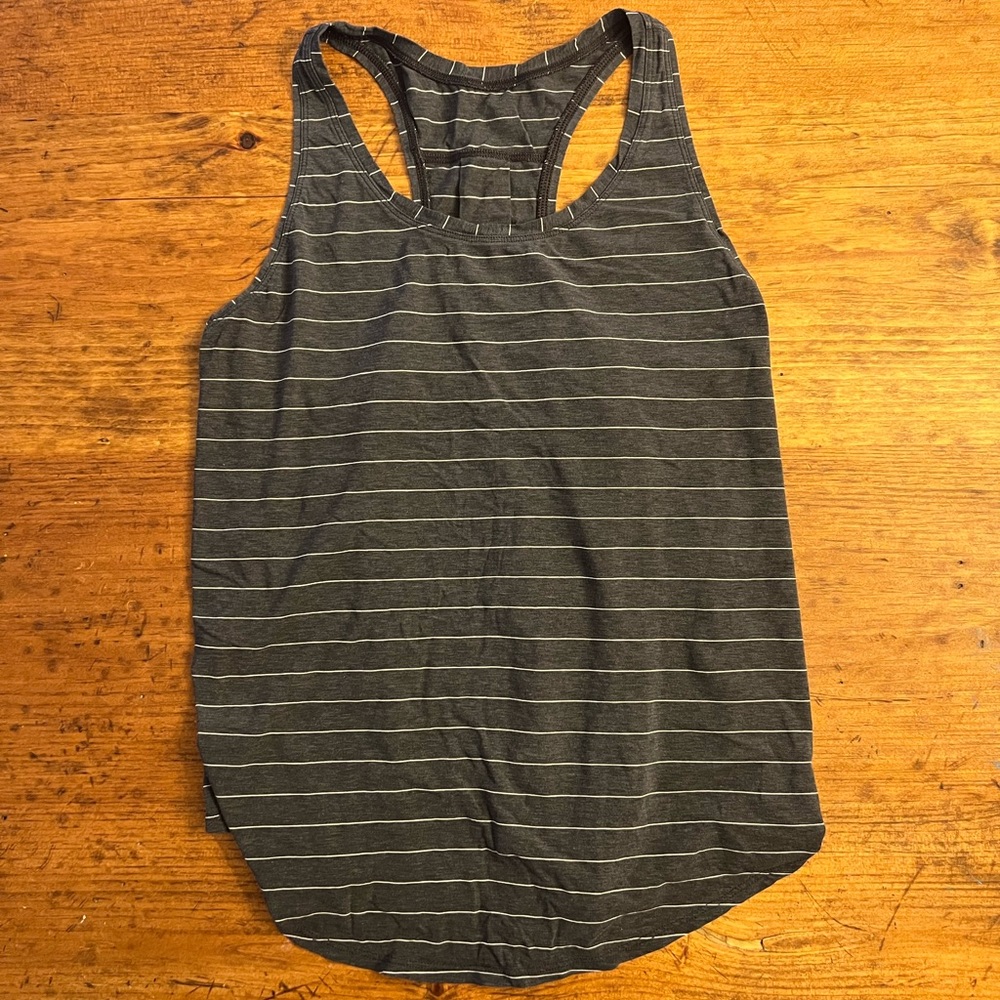 Lululemon women’s tank, size 12. Gray striped.
